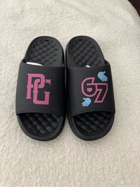 Perfect Game “6-7” Kids Slide Sandals, size 6